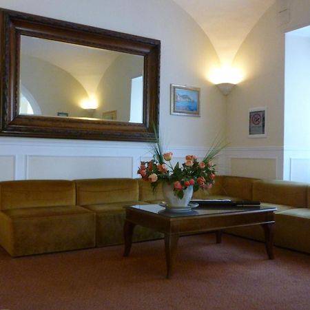 Hotel Plaza Salerno Ngoại thất bức ảnh